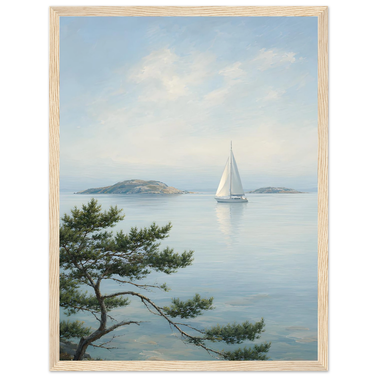 Maritim plakat med hvit seilbåt på stille sjø, svaberg og kystfuru i en lys nordisk skjærgård