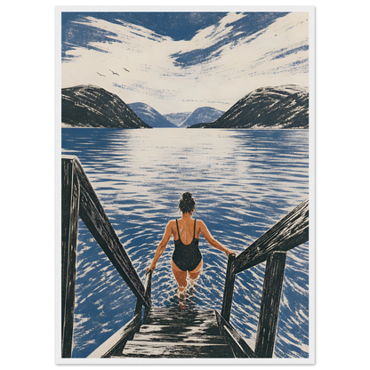 Kunstplakaten Fjordbad med en kvinne som går ned en tretrapp for å bade i en blå norsk fjord omgitt av fjell.