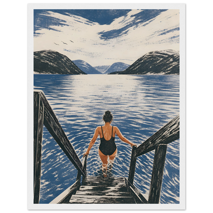 Kunstplakaten Fjordbad med en kvinne som går ned en tretrapp for å bade i en blå norsk fjord omgitt av fjell.