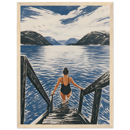 Kunstplakaten Fjordbad med en kvinne som går ned en tretrapp for å bade i en blå norsk fjord omgitt av fjell.